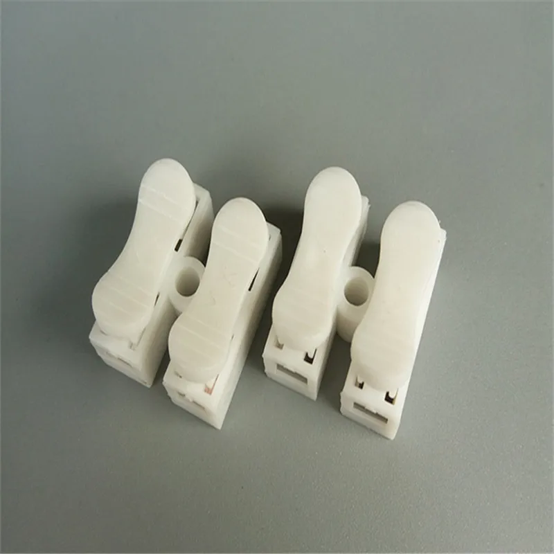 

40Pcs wiring terminal wire connector decoration 2 connect 2 connector press type butt joint quick connector.
