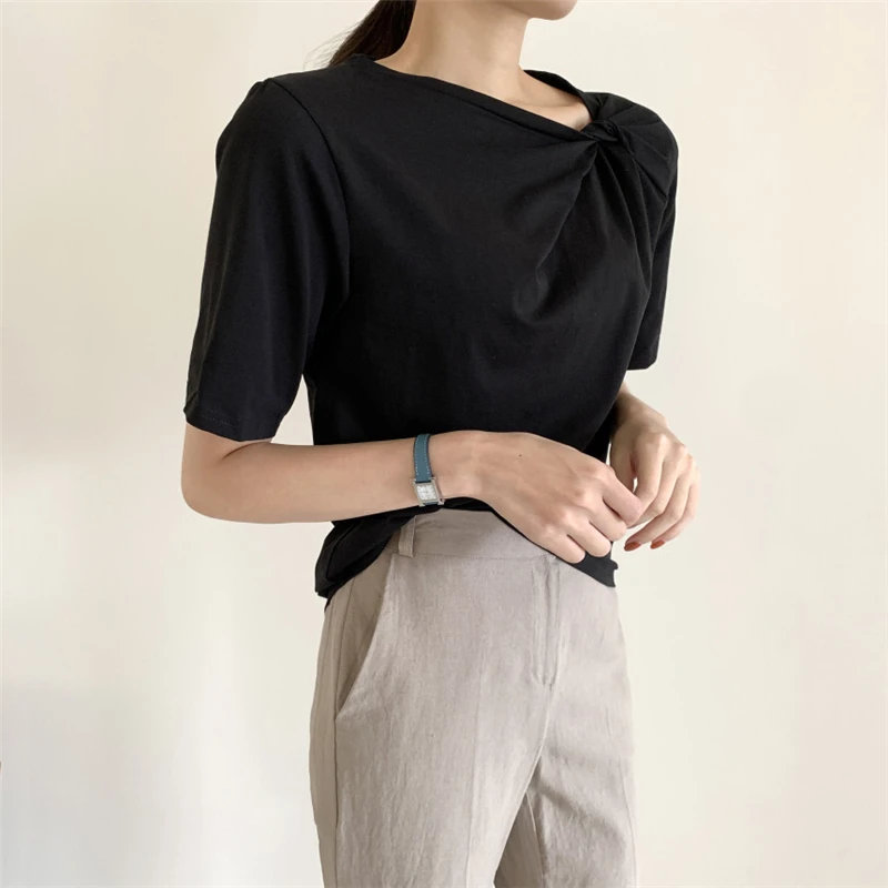 

Casual Fold Collar White Black Tshirt Cotton T Shirt