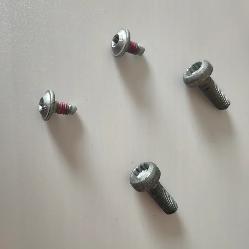 

2PCS Original Car Door Stopper Screws For VW Magotan CC Sagitar Tiguan Passat