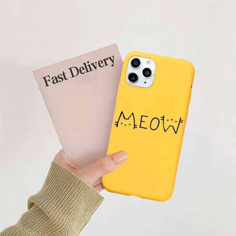 

Creative white Cute cartoon cat Phone Case Candy Color Yellow for iPhone 11 12 pro XS MAX 8 7 6 6S Plus X 5S SE 2020 XR