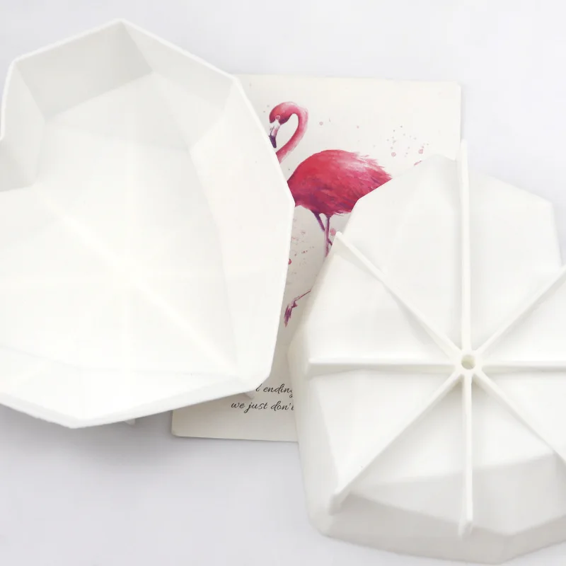 

Силиконовая форма для выпечки торта в форме сердца