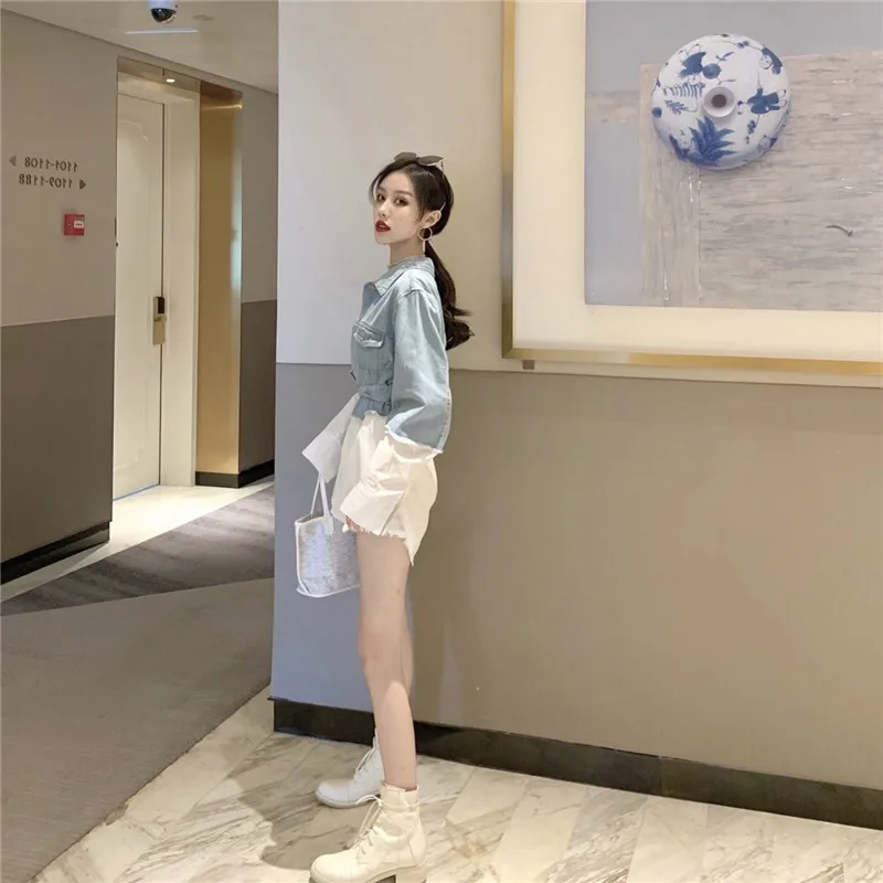 

Women's Denim Shirts Patchwork Spring New Loose Oversize Blouses Twotwinstyle Chic Jeans White Blusas Korean Sashes Tops Clothes