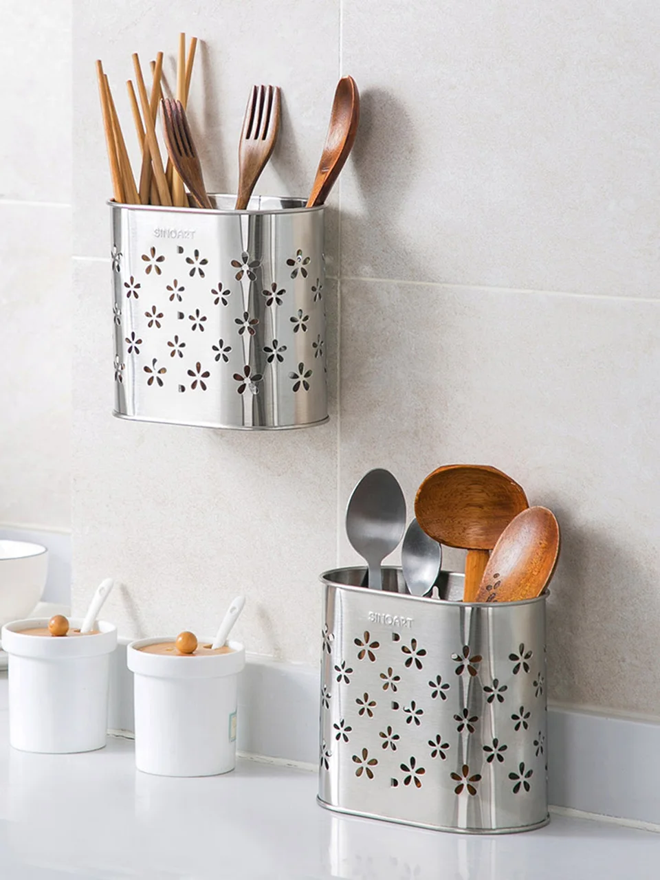 

Kitchen Stainless Steel Drain Chopstick Basket Wall-Mounted Sub-Lattice Racks Household Tableware Storage Drain Box