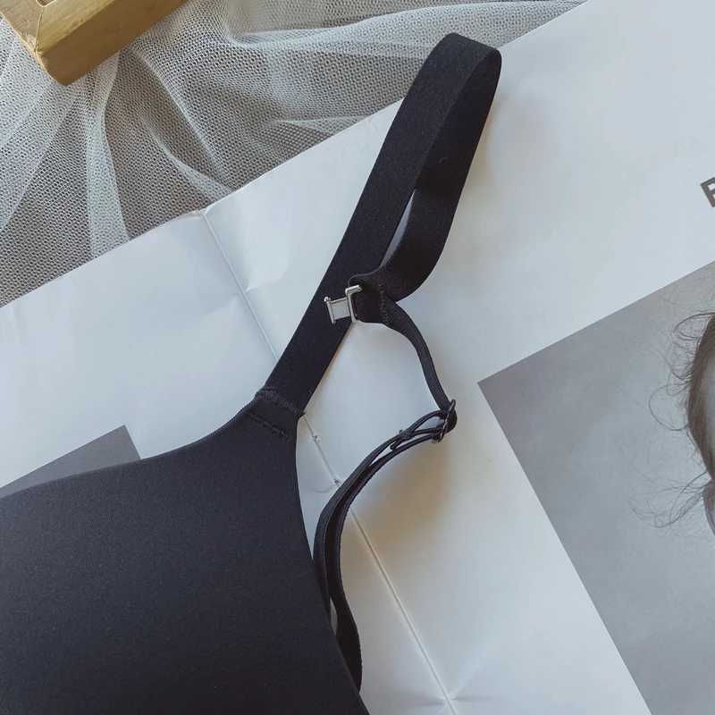 

Seamless Bra Brassiere Push Up Wireless Sexy Women's Underwear AB Cup Lingeries Intimates Womens Lingerie Underwear & Sleepwears