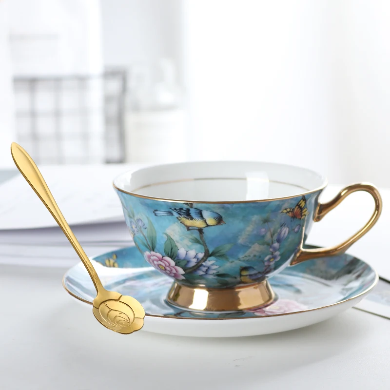 

European Style Luxury Coffee Cup Porcelain Gift Cappuccino Reusable Coffee Cup Tea Cups And Saucer Sets Tasse Teacup BI50CS