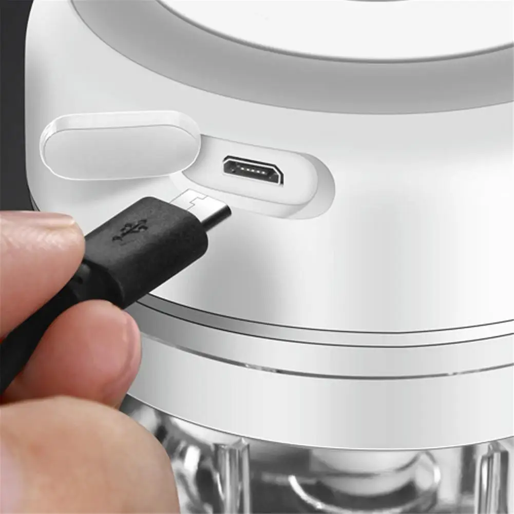 

Electric Garlic Masher Sturdy Durable Mini Crusher Chopper USB Charging For Crushed Garlic Crushed Ginger Crushed Fresh Chili