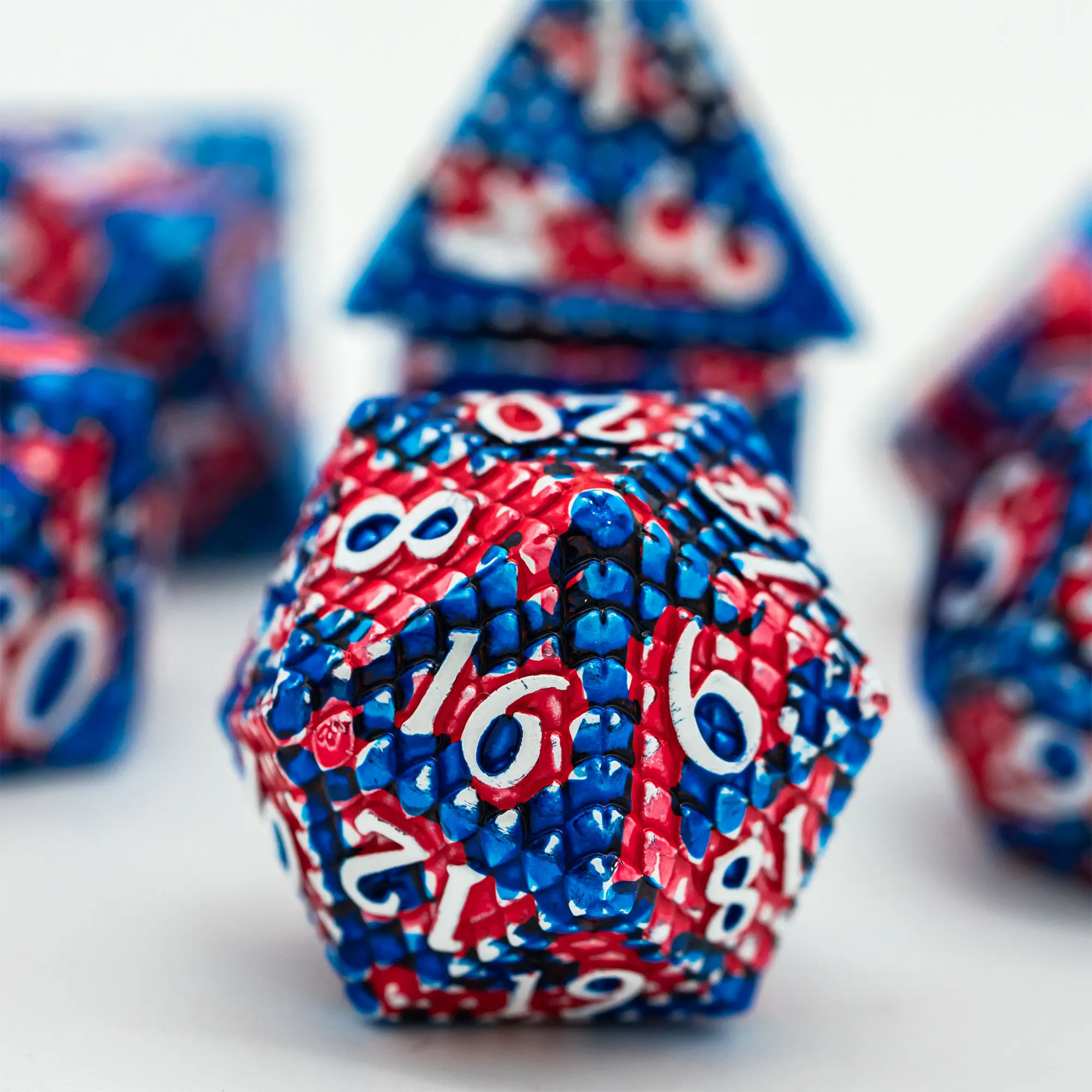 Металлические кости Cusdie Dragon Scale D &amp 7 шт. игральные DND набор многогранных костей