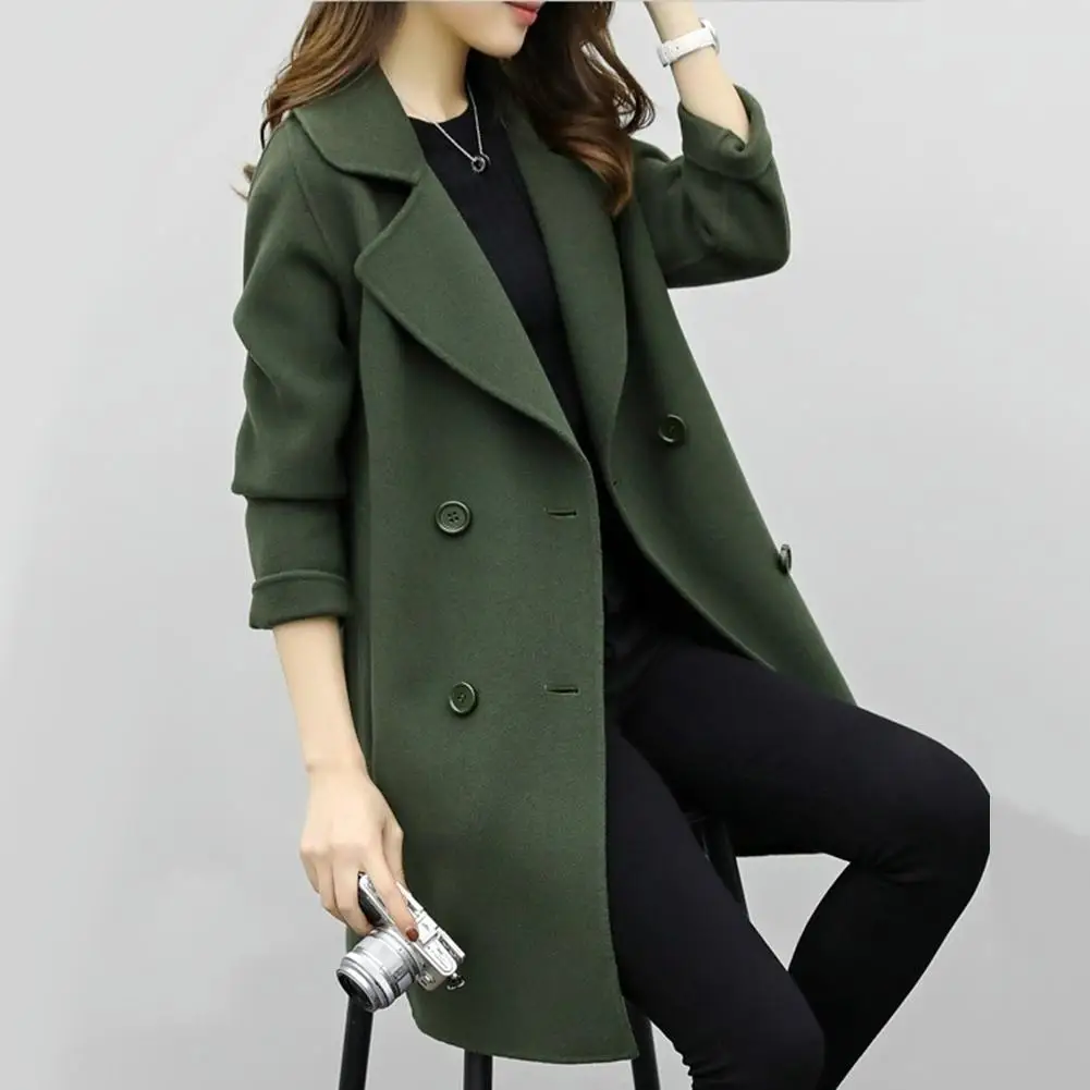 

Coats & Jackets