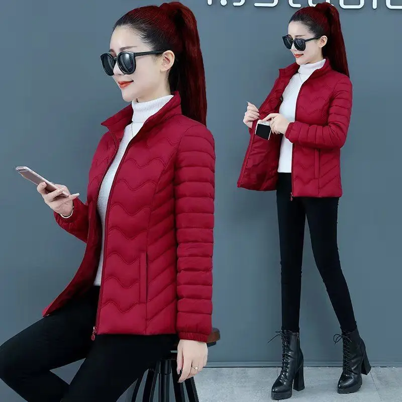 

Cotton padded jacket women's short off-season 2020 new lightweight small cotton padded jacket winter slim down cotton padded