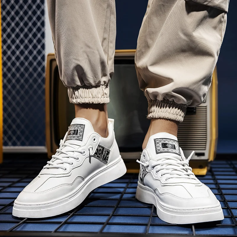 

Men Vulcanized Shoes Autumn 2020 Men's Sneakers White Breathable Lace-up Casual Shoes Men Shoes Black Trainers Zapatillas Hombre