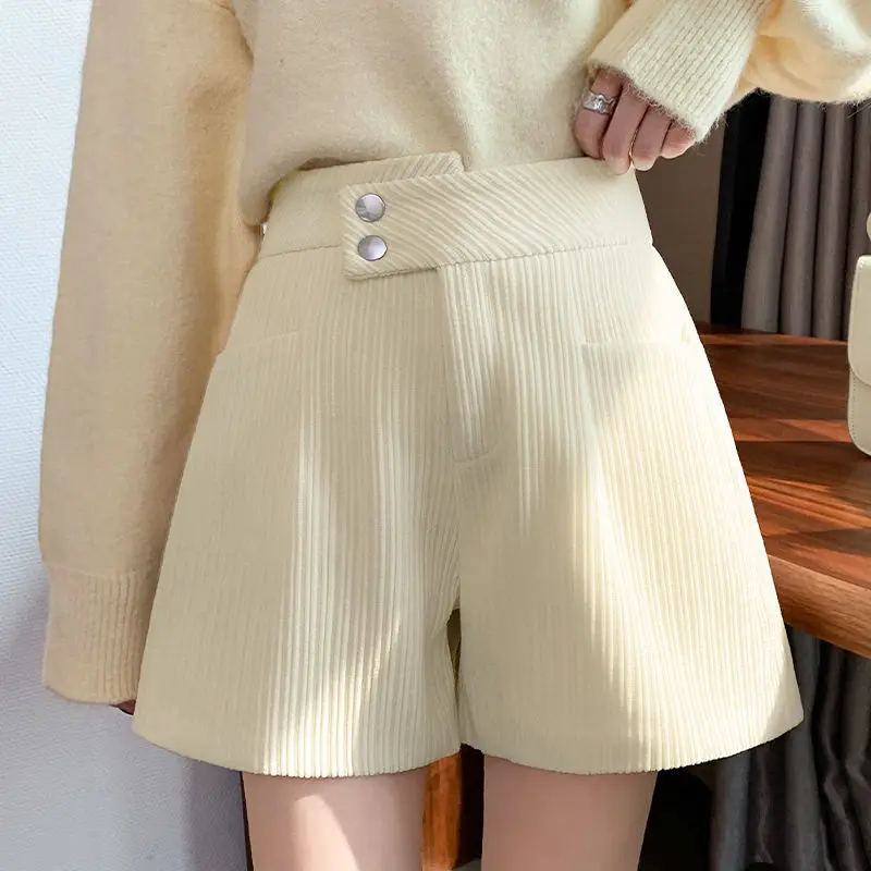 

2021 Women Autumn Winter New High Waist Corduroy Shorts Female Wide Leg Boots Shorts Ladies Solid Casual Loose Shorts Q868