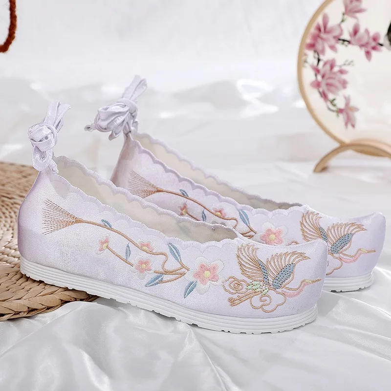 

Women's Shoes Wear-resistant Lightweight Canvas Embroidered Shoes Rubber Canvas Hanfu Increased Laces Laces Floral Casual Shoes