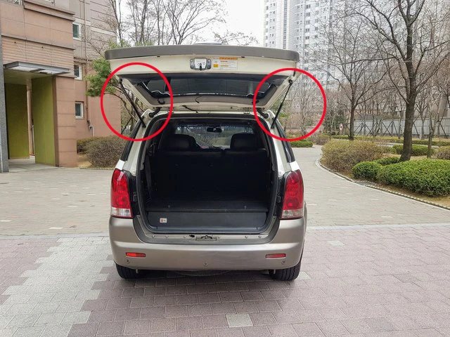 Для SSANGYONG REXTON 2001- поддержка подъема газовые стойки задний багажник багажника Весна Амортизатор Опора демпфер