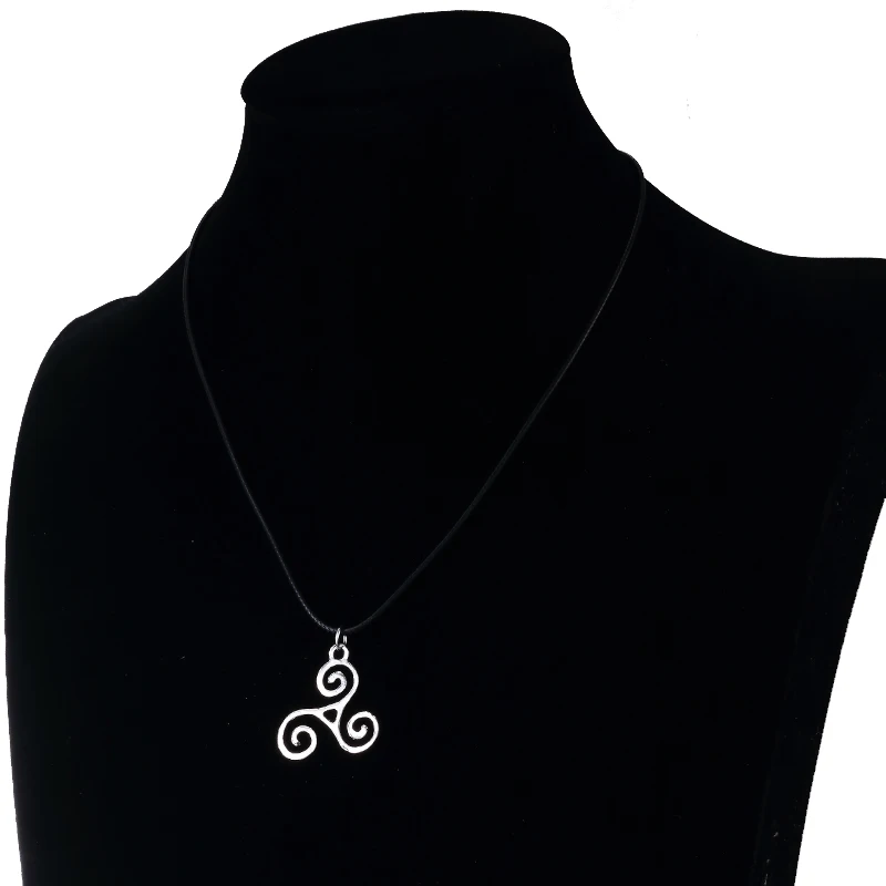 Ожерелье с серебряным шармом ожерелье волком для подростков|triskele necklace|fashion