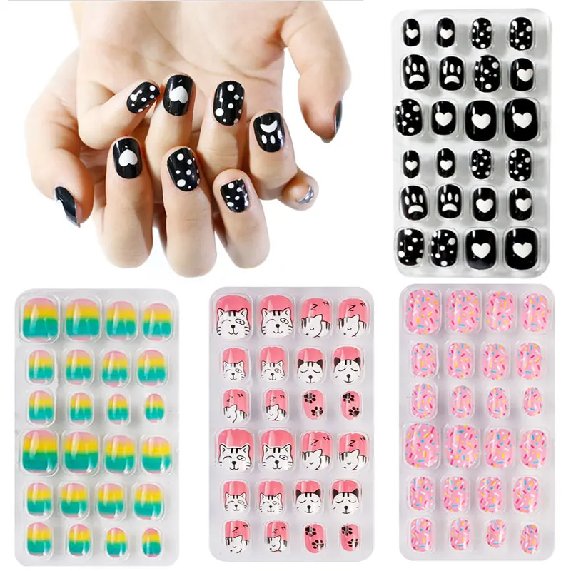 

24 Pcs/bag According To Children's Candy Fake Nail Tips Cartoon Full Coverage Kids Pink Fake Nail Art Little Girl Manicure Tools