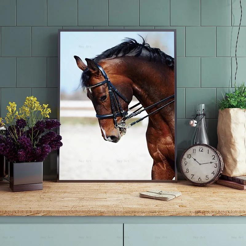 Современный холст без рамки с изображением коричневой лошади постер животными
