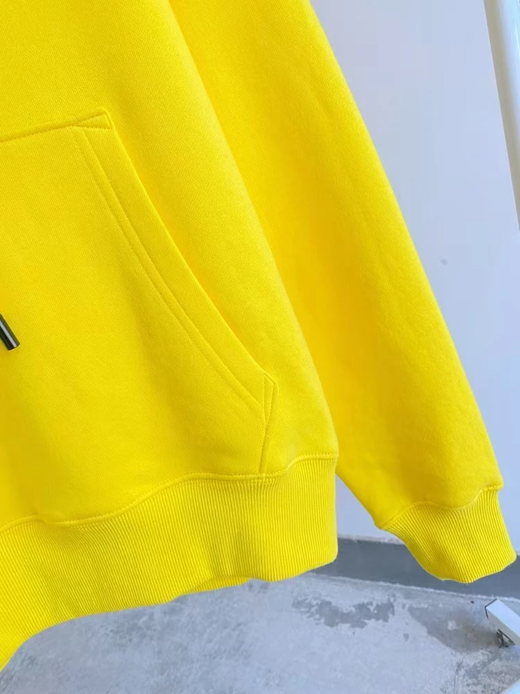 

2021 New Women Men Hoodies Yellow Back Letter Autumn Winter Photo Print 100% Cotton Drawstring Long Sleeve Casual Hooded Pull