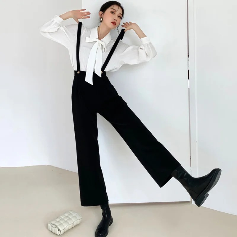 

LANMREM 2021 Spring New Lantern Sleeve Vertical BOW White Lace Up Shirt White Color Temperament Loose Cloth For Women 2A3008