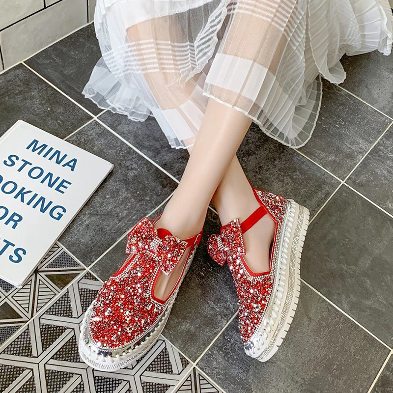 

Women Fashion Crystal Bowknot Flats Women Round Toe Buckle Platform Shoes Woman 2020 Autumn Rhinestone Casual Shoes