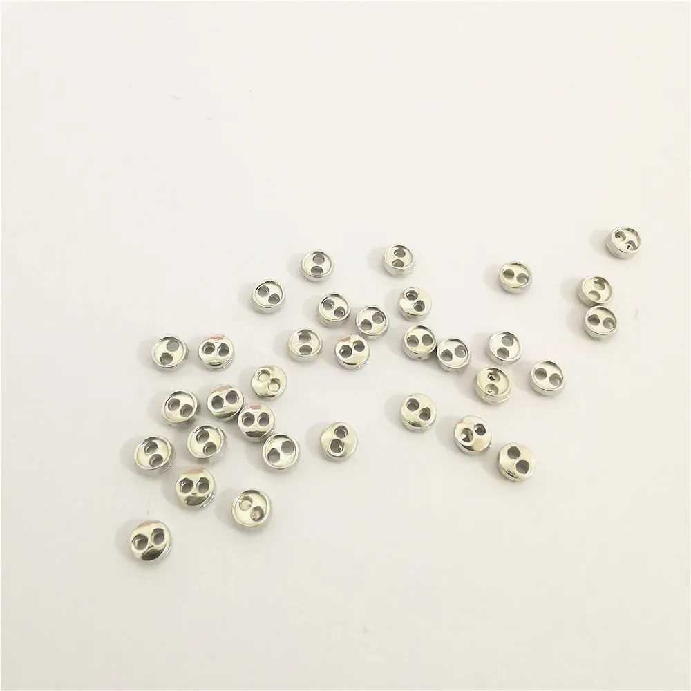 100 шт 4 мм Металлические Круглые 2 отверстия крошечная Кукла Одежда