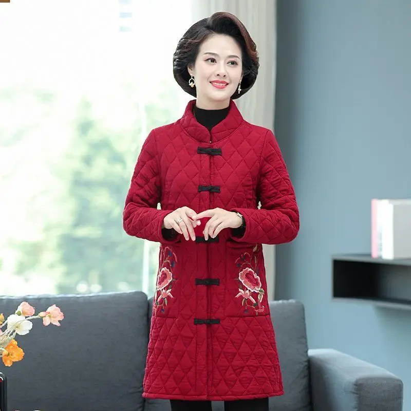 2021 Women Winter New Mother Loaded Pocket Embroidered Cotton Clothing Female Long Section Warm Cotton Clothing Jacket tide A371