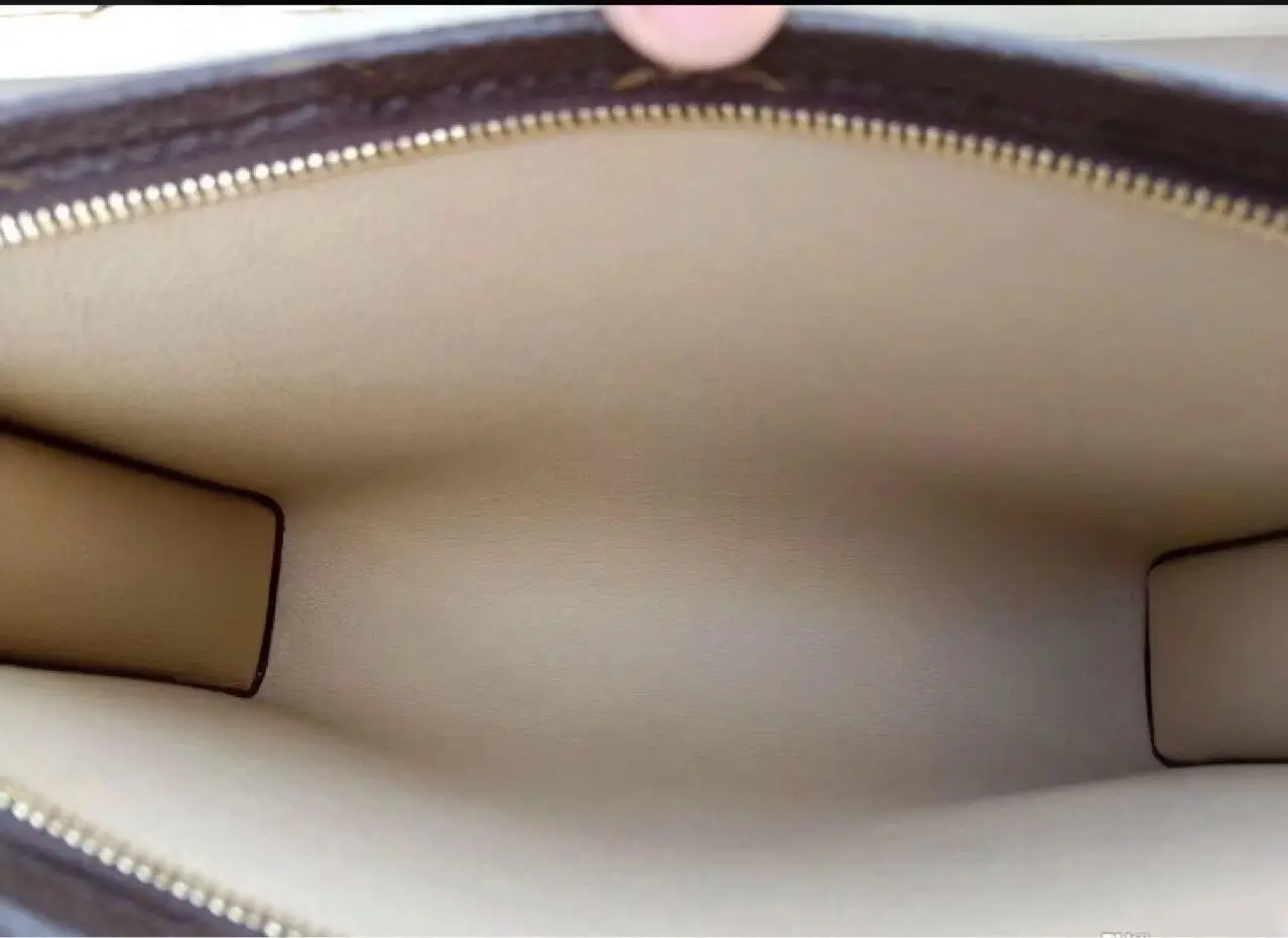 

new fashion speedy bags real leather clutch zippy wallet There are boxes