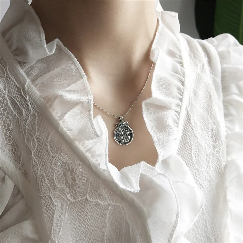 

POFUNUO Women Vintage Style 925 Sterling Silver Necklace Luxury Exquisite Distress Pendant Necklace Baby Lovers Gift Chic Choker