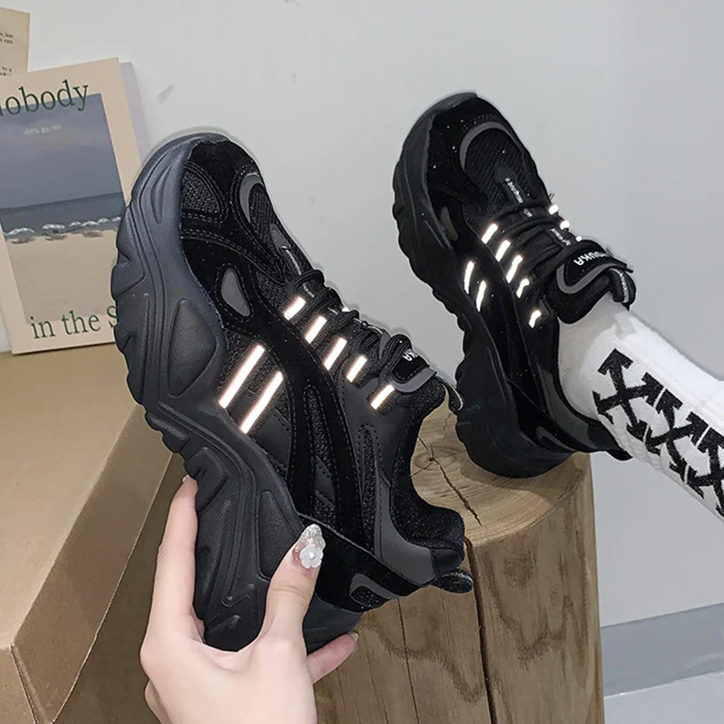 Кроссовки женские на платформе Вулканизированная подошва сетчатые удобная