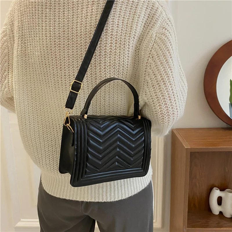 

Women's New Casual Luxury Messenger Black Flap Bag Simple Shoulder Bags Fashion Leather Bags Women's Vintage Style Handbags