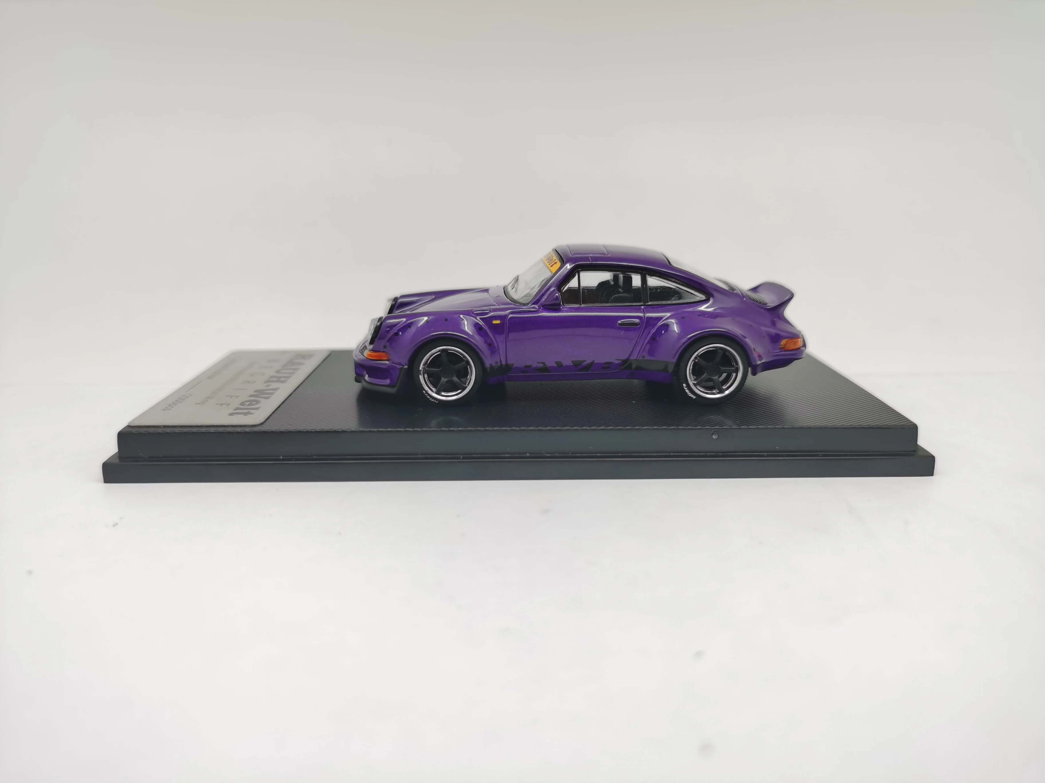 MC 1:64 RWB930 жемчужно-фиолетовая литая модель автомобиля предварительная продажа