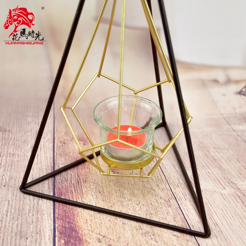 Металлический держатель для свечей железный геометрический подсвечник