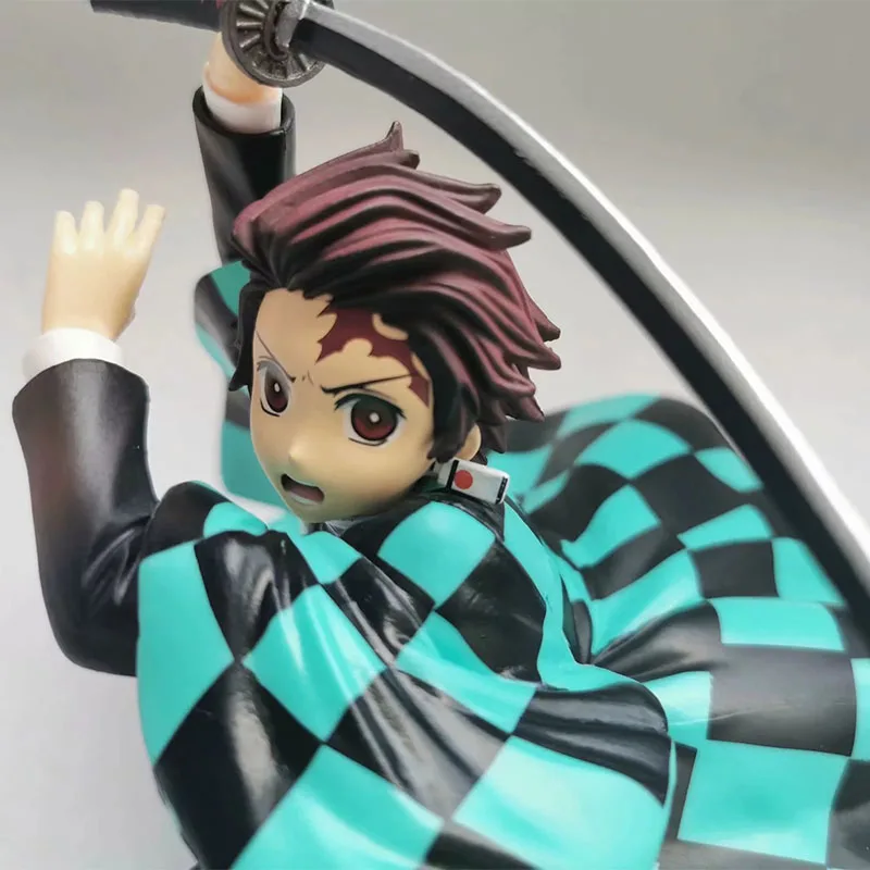 Игрушечные фигурки-рассекающие демонов Kamado Tanjirou 15 см мебель | Игрушки и хобби