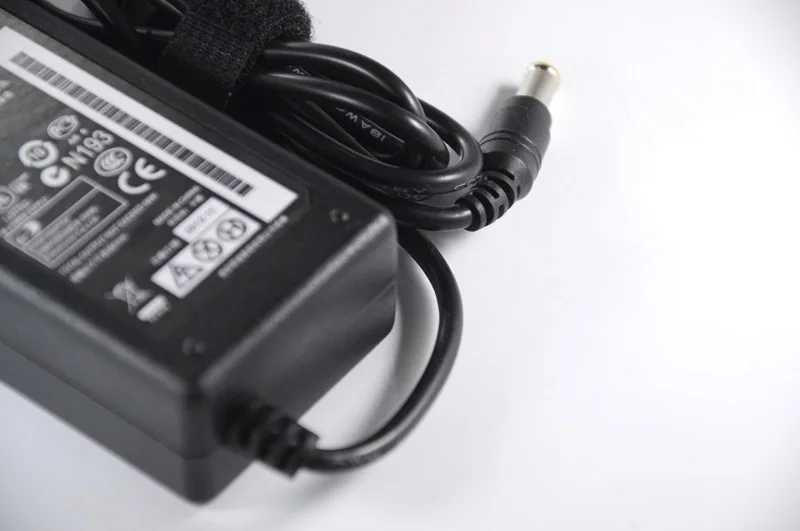 Зарядное устройство для монитора Samsung 14 В 3 А
