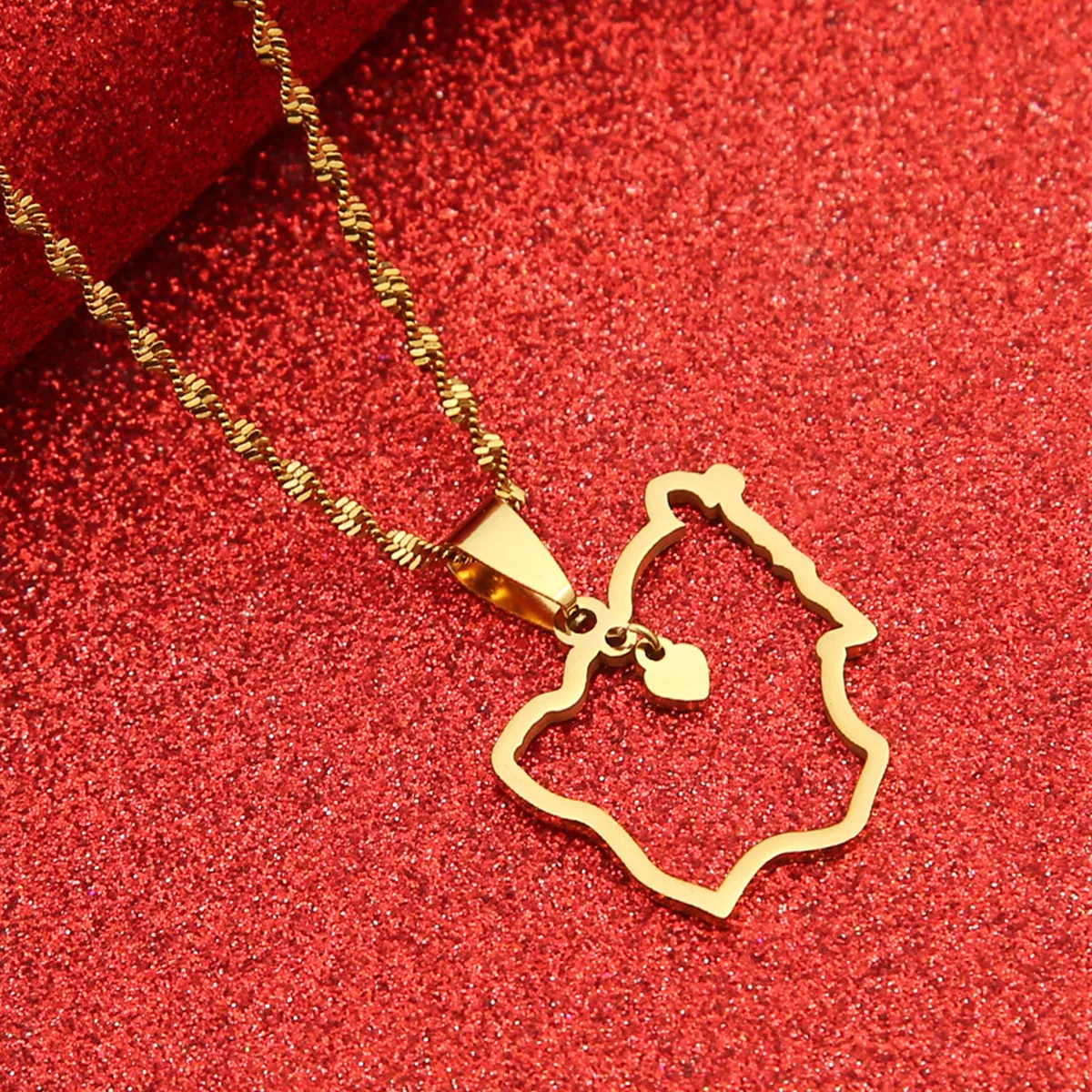 Ожерелье с подвеской в виде сердца из нержавеющей стали картой Нигерии для