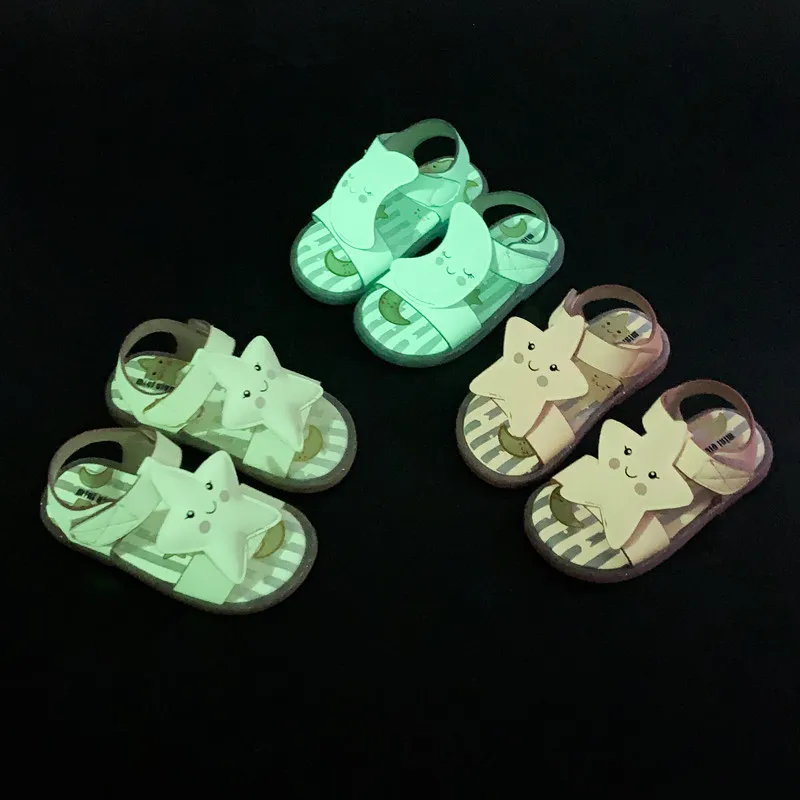 Детские светящиеся сандалии новинка 2020 обувь для девочек детские Мультяшные