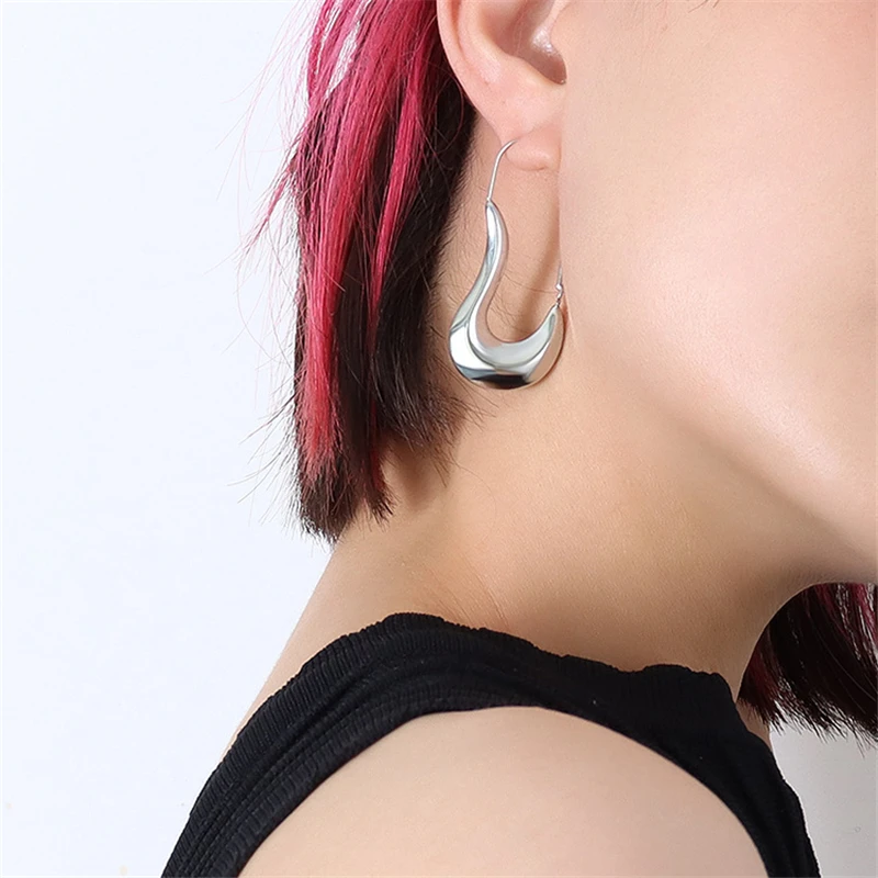 

Simple Irregular Geometric Hoop Earrings for Women Gift Classic Jewelry Fashion 316l Stainless Steel Ear Cuffs Drop Shipping