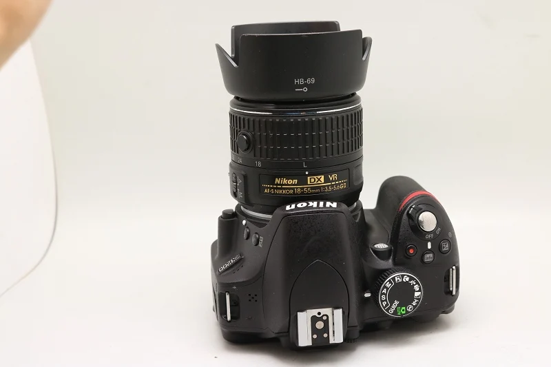 Цифровая зеркальная камера Nikon D3200 24 2 МП CMOS с зум-объективом 18-55 мм f/3 5-5 6G ED II NIKKOR |