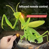 simulation infrared induction remote control praying mantis insect sound and light model toy tricky prank props boy gift
