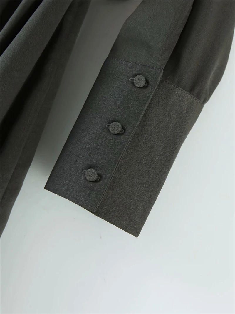 

Elegant Women Grey Satin Shirts 2020 Fashion Ladies Ture Down Collar Loose Tops Causal Female Long Blouse Chic Girl Shirts