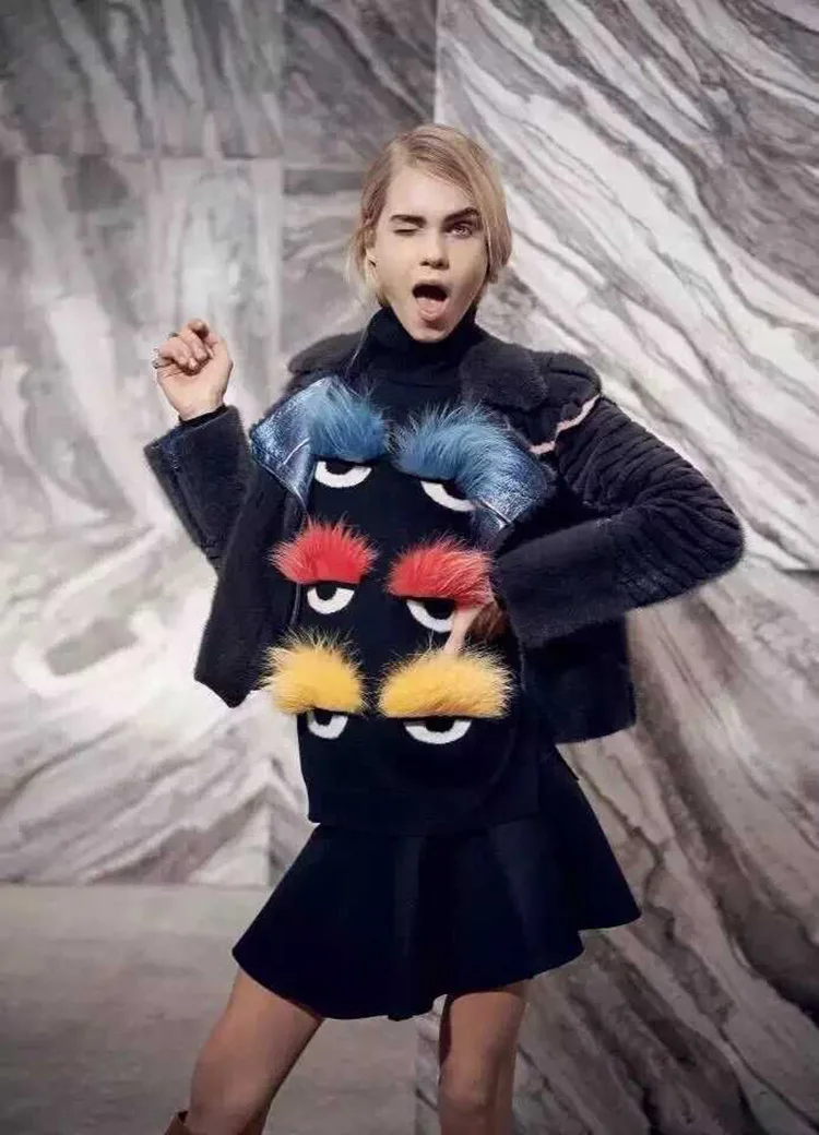 Женский вязаный свитер с длинными рукавами теплый цветной пуловер люрексом