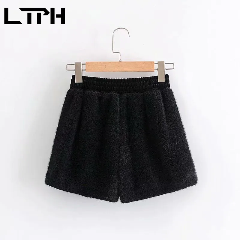 

LTPH Thick Woolen fabric Women Shorts Simple Black High Waist Elastic Slim Casual All-match Short Pants 2021 Spring New