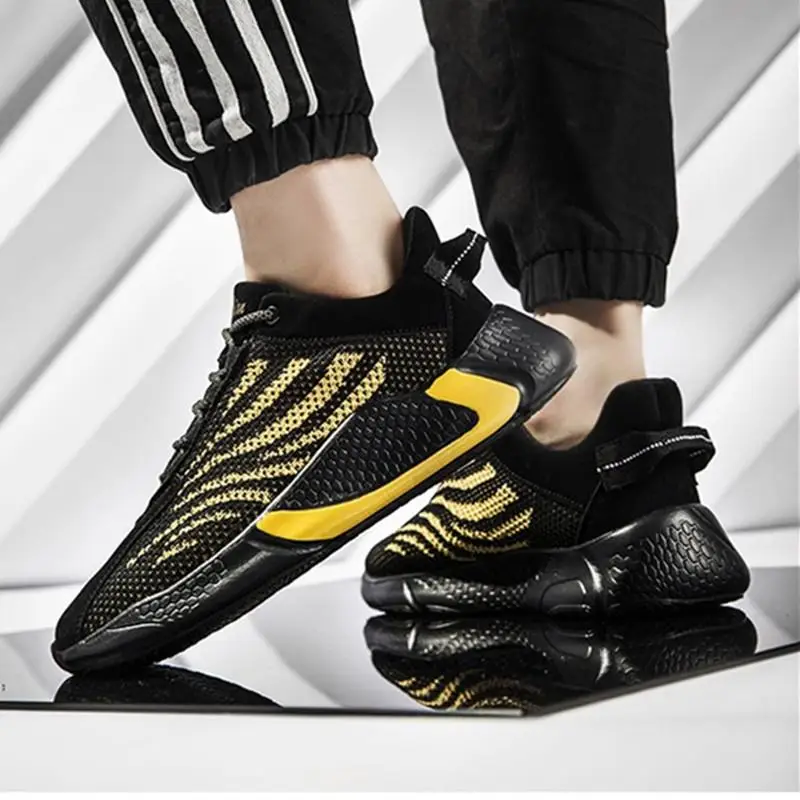 

Men Vulcanize Shoes Sneakers Basketball Mixed Color Mesh Casual Shoes No-slip Height Increase Autumn Male Sports Running Shoes