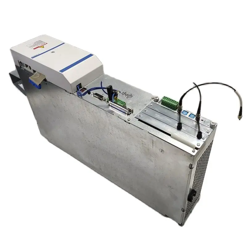 

HDS03.2-W100N-HS12-01-FW Сервоусилитель/драйвер/привод б/у