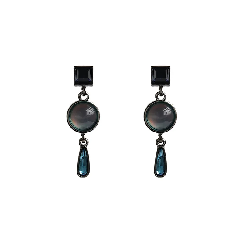 

Light Luxury Charm Blue Retro Crystal Pendant 925 Silver Needle Earring Korean Earrings for Women Dangle Earrings