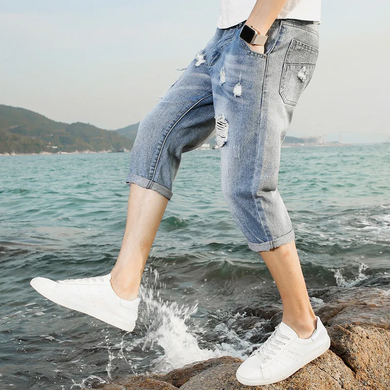 

Summer 2021 new students men's quality cropped jeans fashion trend casual men's ripped cowboy teenagers cropped pants