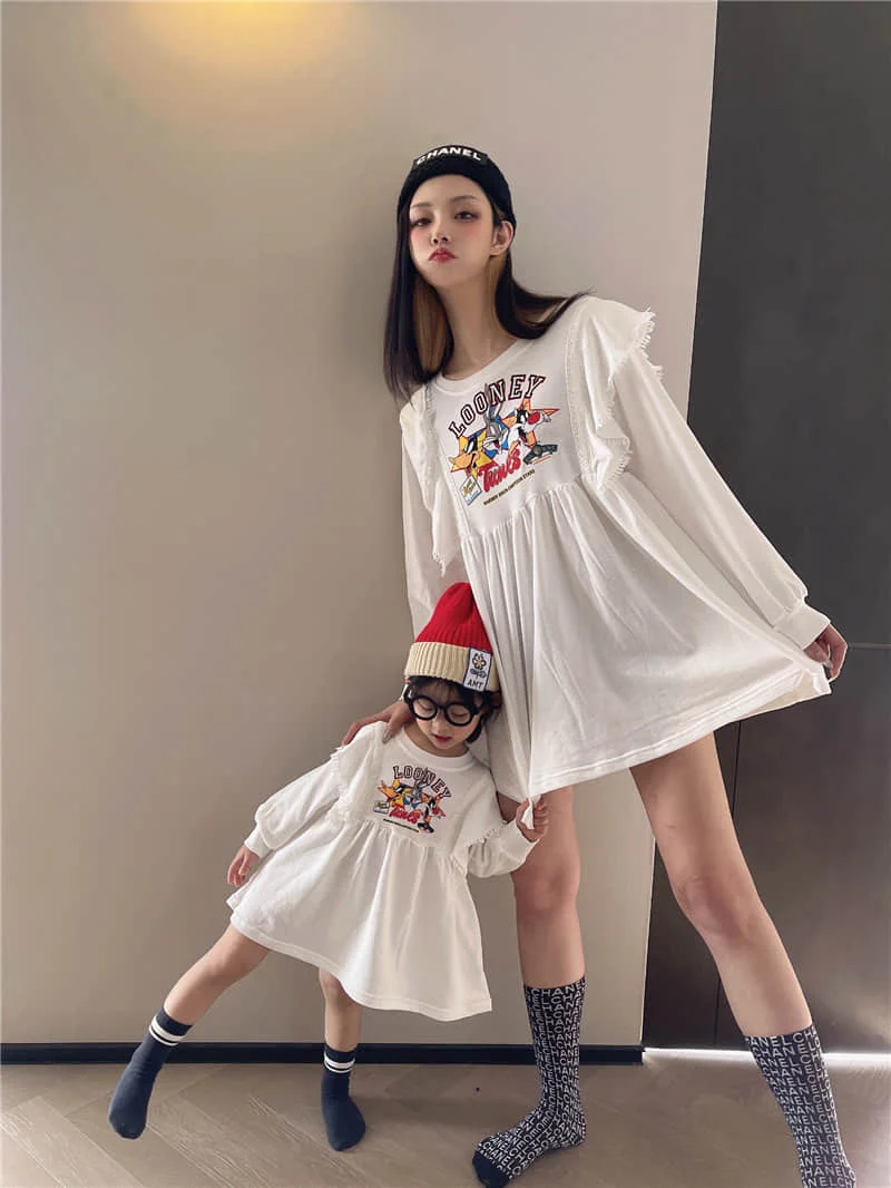 

2021 Spring and Summer Parent Child Dress Korean Middle and Long Cartoon Long Sleeve Baby Dress mom and daughter matching cloth