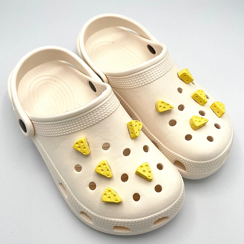Cute Kawaii 3D Yellow Cheese Resin JIBZ Shoe Charms Shoe Jewelrys DIY Decoration For Men Child Croc Clog Shoe Badges Accessories
