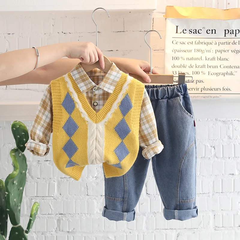 

Baby Boy Autumn 3pieces Clothing Set For Boys Clothes Plaid Shirt+Sweater Vest+Jeans Children Tracksuit Kids Outfits Costume