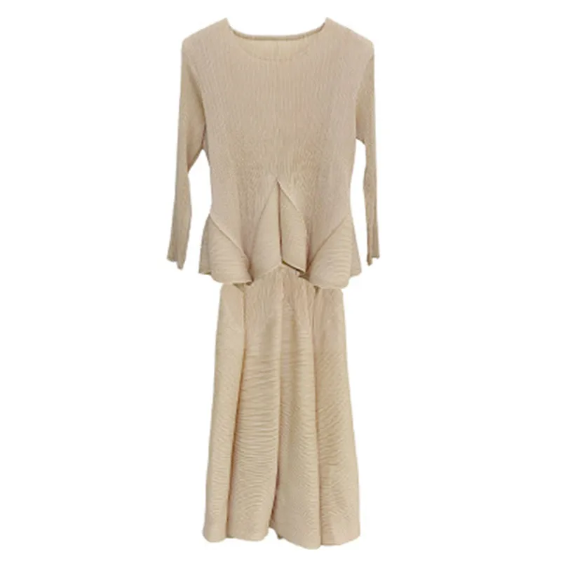 

Miyake fold two-piece set 2021 spring new product age-reducing fashion fold skirt suit shows thin temperament two-piece female