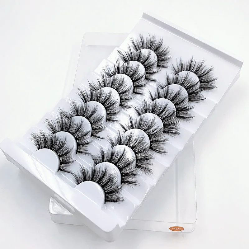 

8 pairs 3D mink lashes, natural long eyelashes, soft false eyelashes, eye-catching eyelashes, no cruel eyelash extension makeup